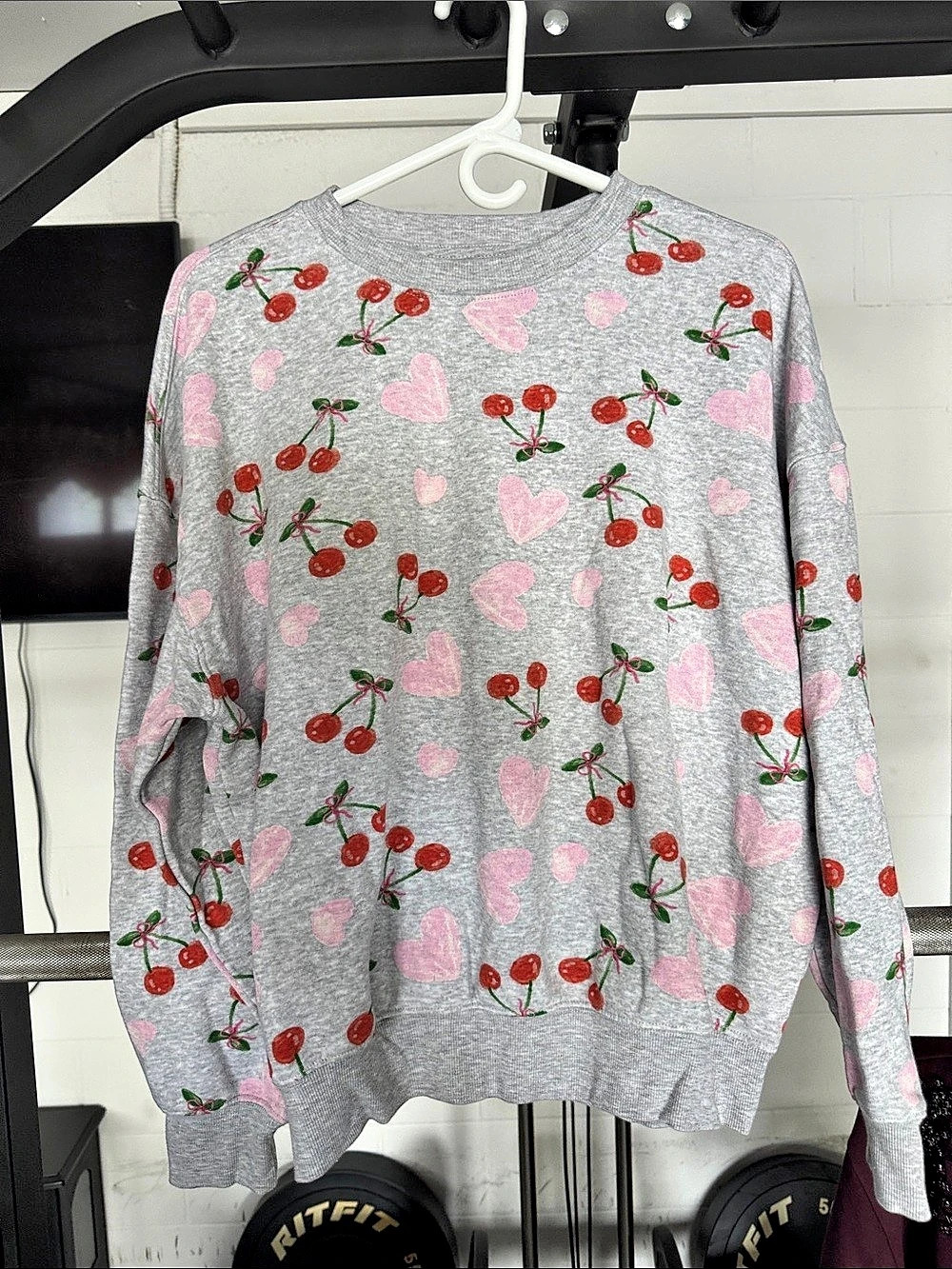 Zoe + Liv Cherry Heart Print Crewneck Gray Medium Like New